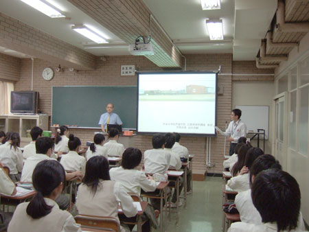 日本大学出張講義