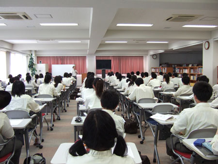 日本大学出張講義